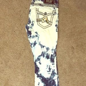 Acid-wash Miss Me jeans flare